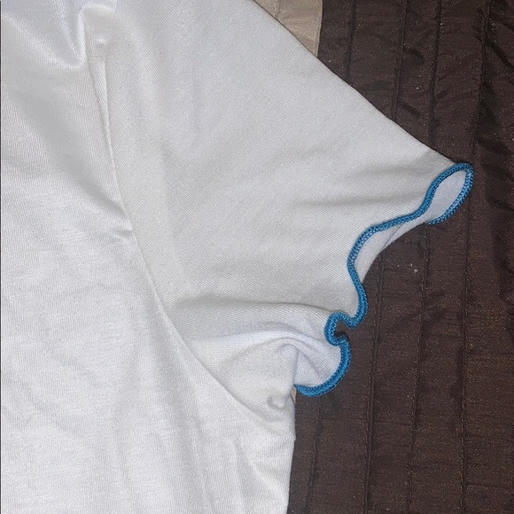 SOLD🏷❌ cropped butterfly tee| SHEIN - Picture 5 of 6